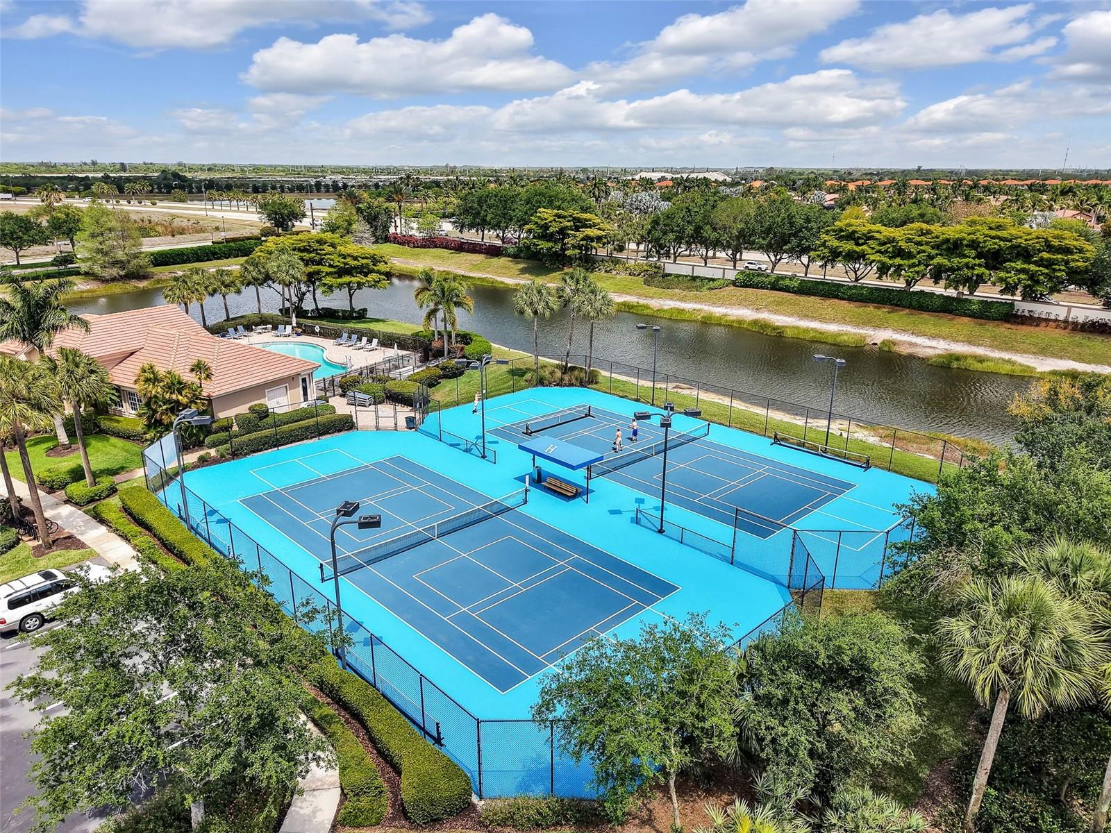 10323 WISHING STONE CT, BONITA SPRINGS, FL, 34135