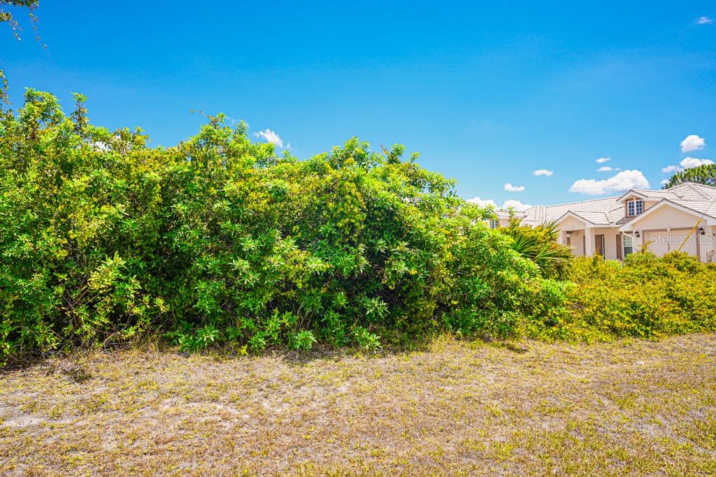 18 DONLON DR, ROTONDA WEST, FL, 33947