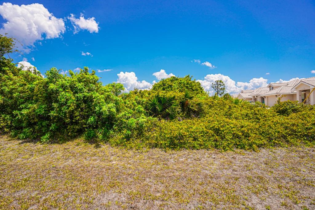 18 DONLON DR, ROTONDA WEST, FL, 33947