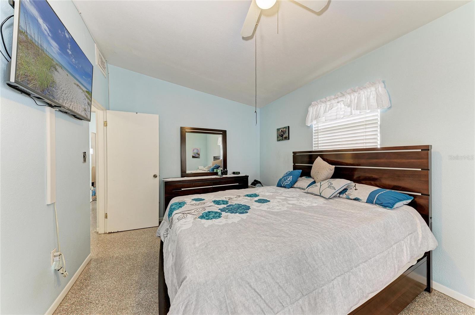 2564 WOOD ST, SARASOTA, FL, 34237