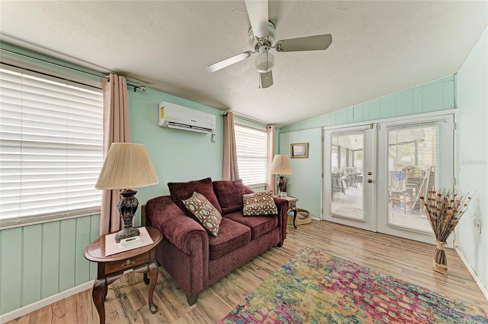 2564 WOOD ST, SARASOTA, FL, 34237