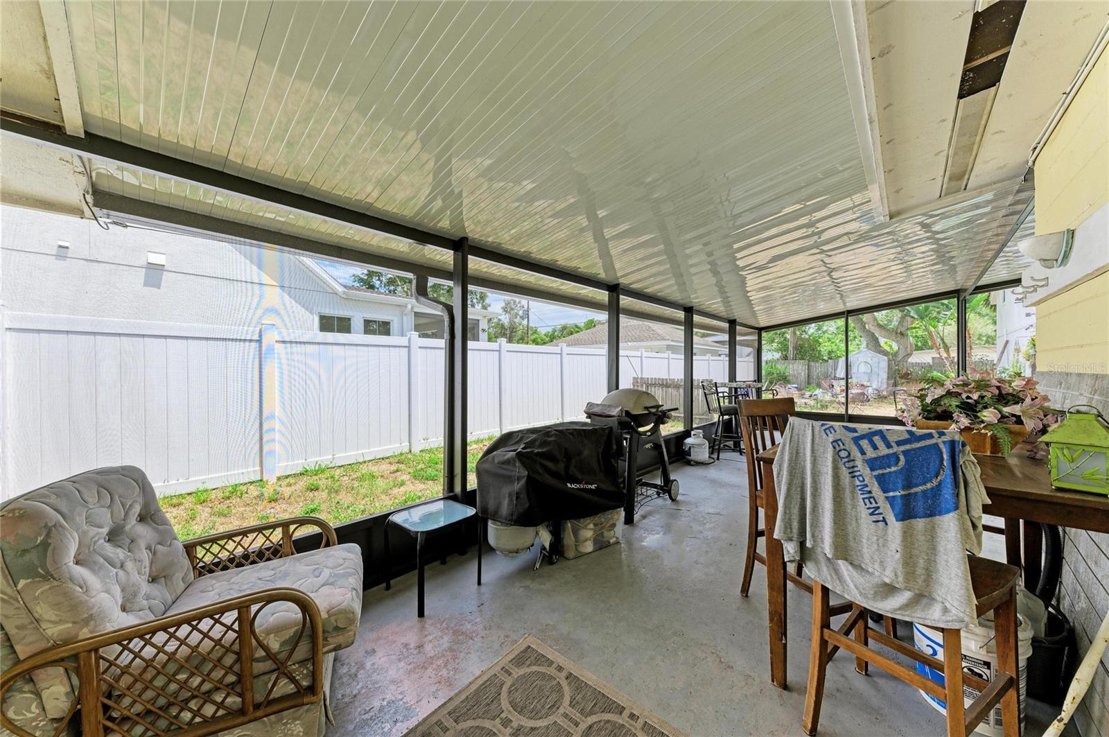 2564 WOOD ST, SARASOTA, FL, 34237