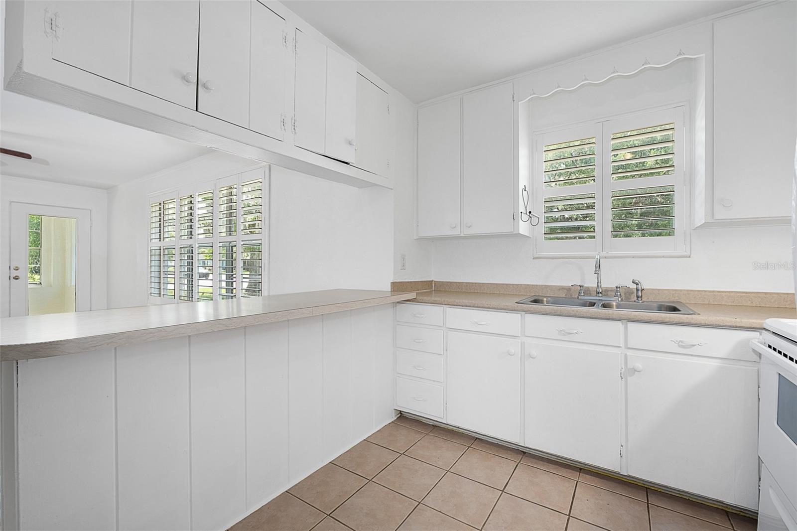183 HERNANDEZ AVE, ORMOND BEACH, FL, 32174