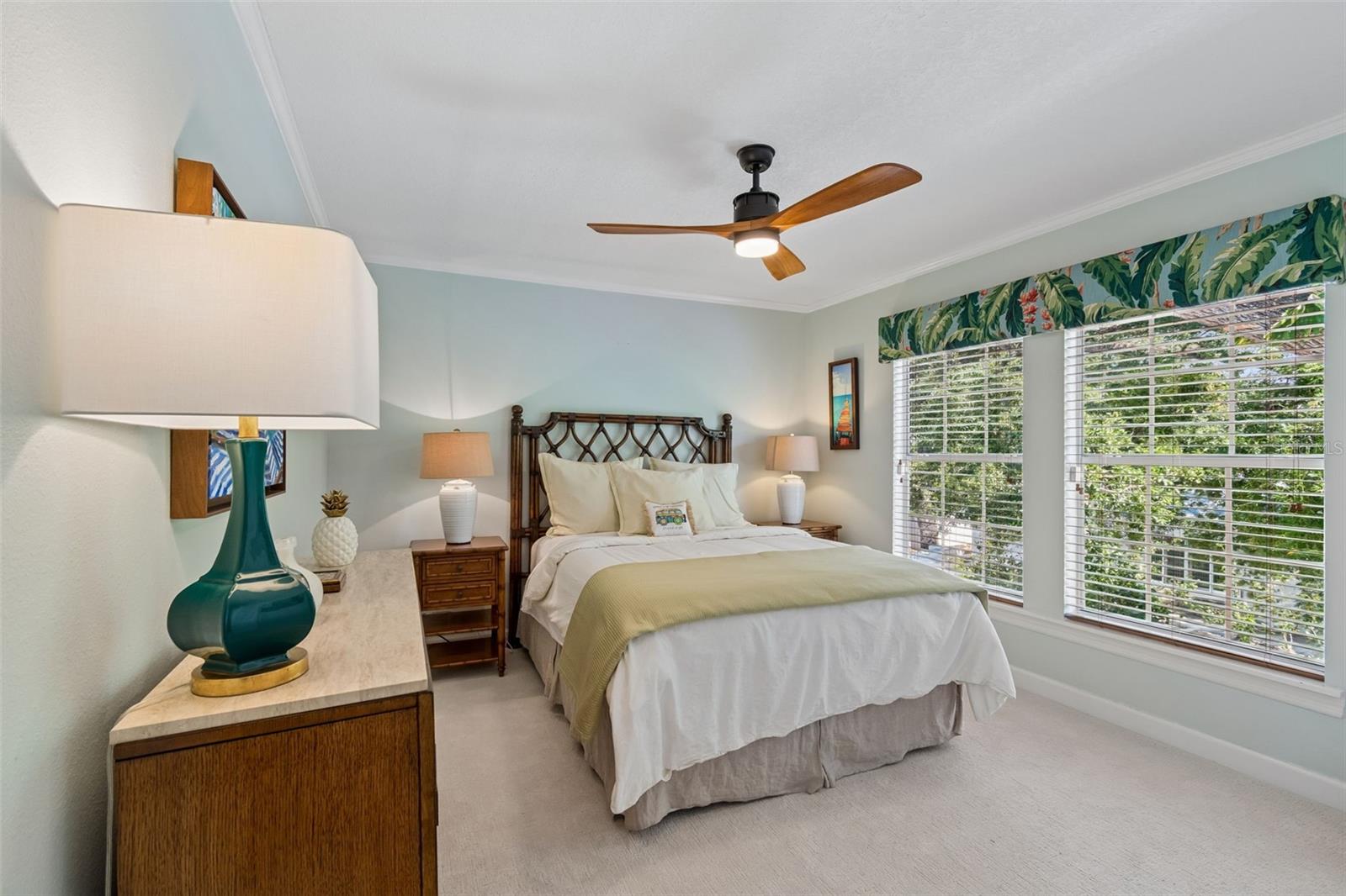 2941 W BAYSHORE CT, TAMPA, FL, 33611