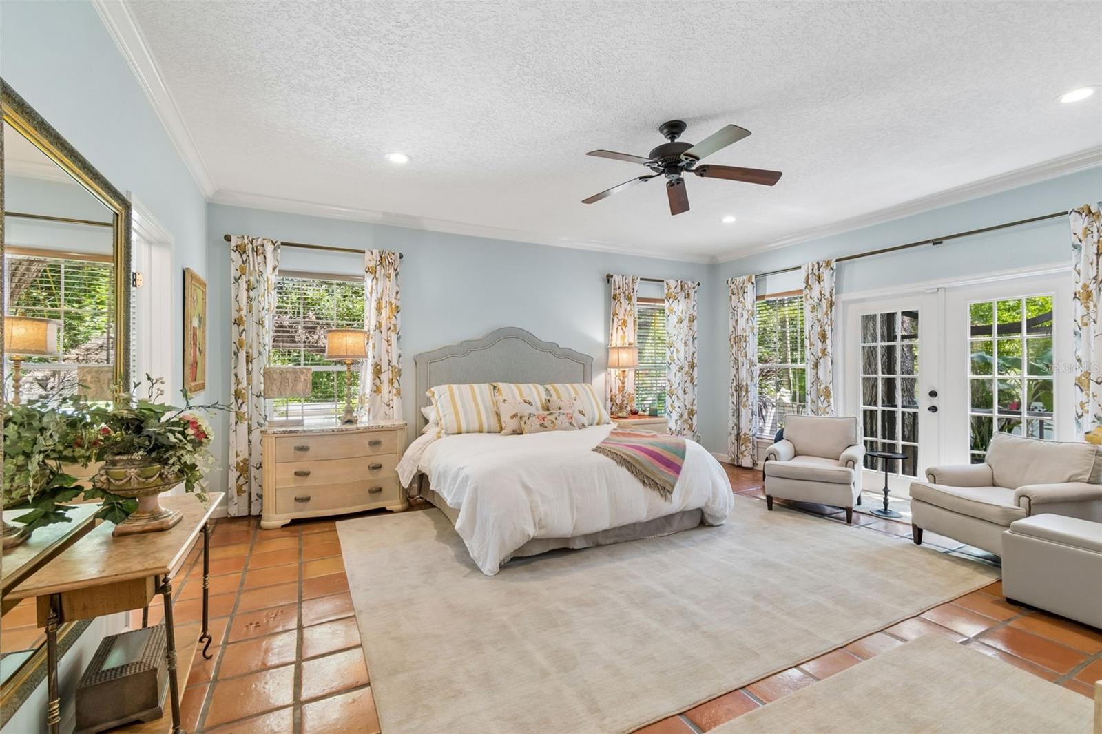 2941 W BAYSHORE CT, TAMPA, FL, 33611