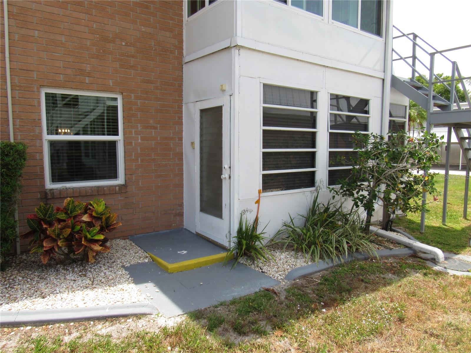 22333 EDGEWATER DR #D-5, PUNTA GORDA, FL, 33980