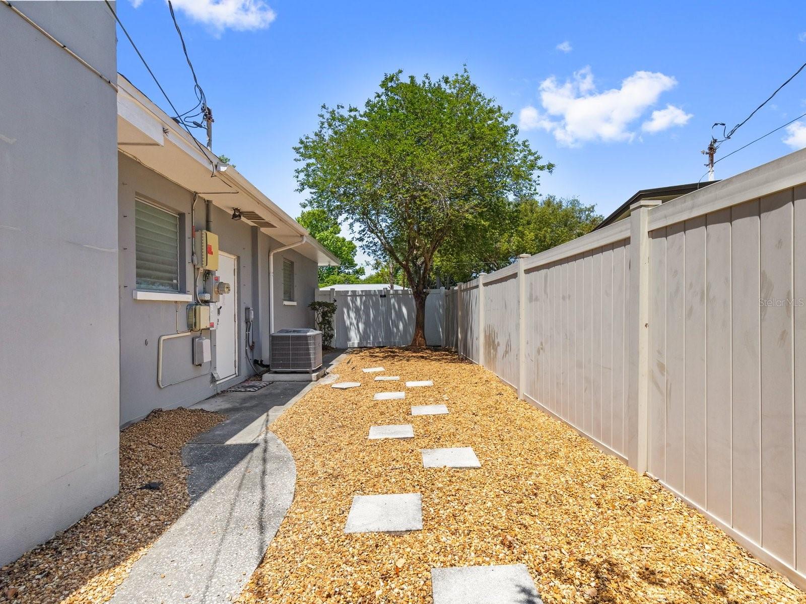 983 EMERSON DR, DUNEDIN, FL, 34698