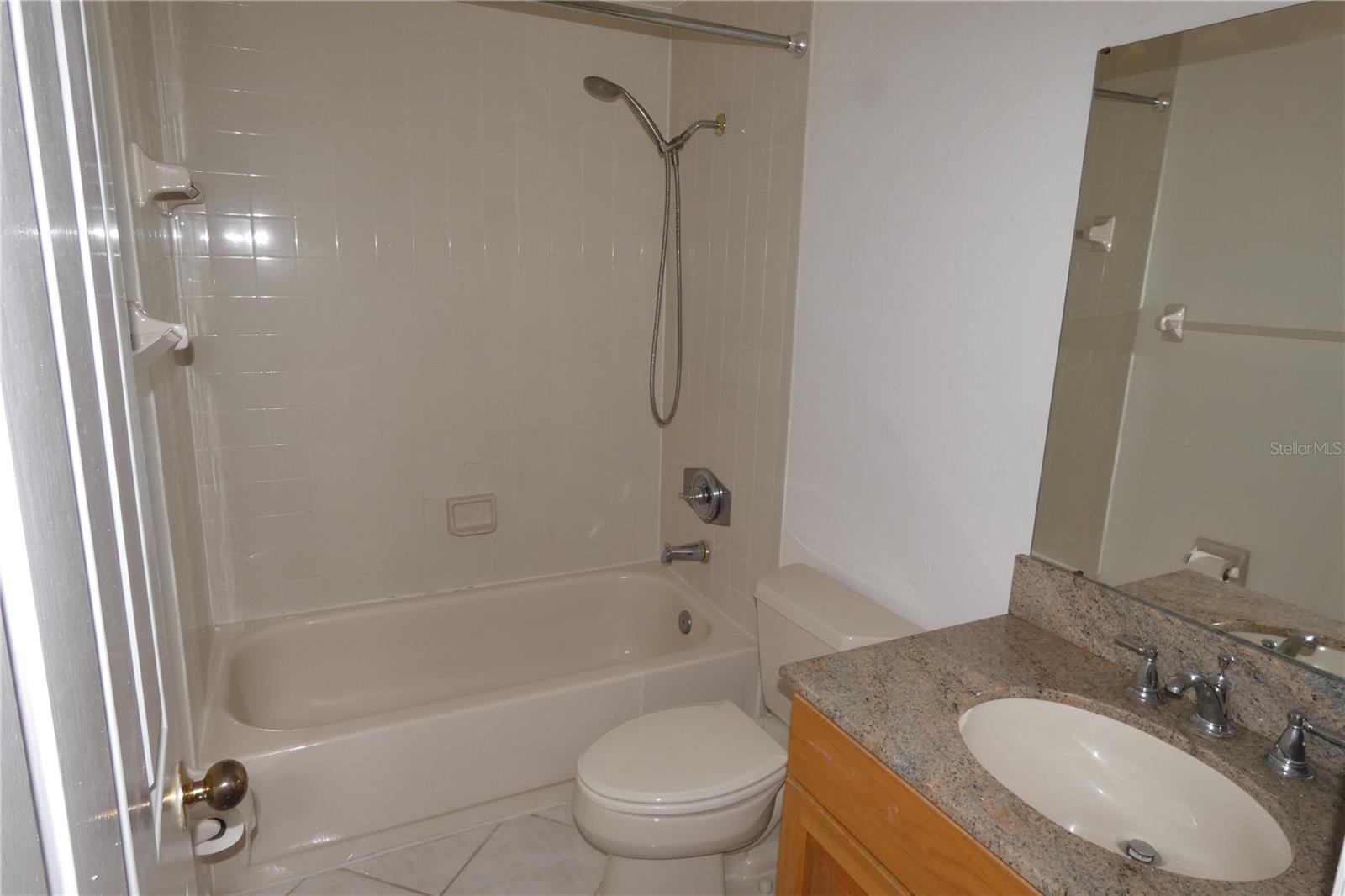 617 SEGOVIA CT NE, ST PETERSBURG, FL, 33703