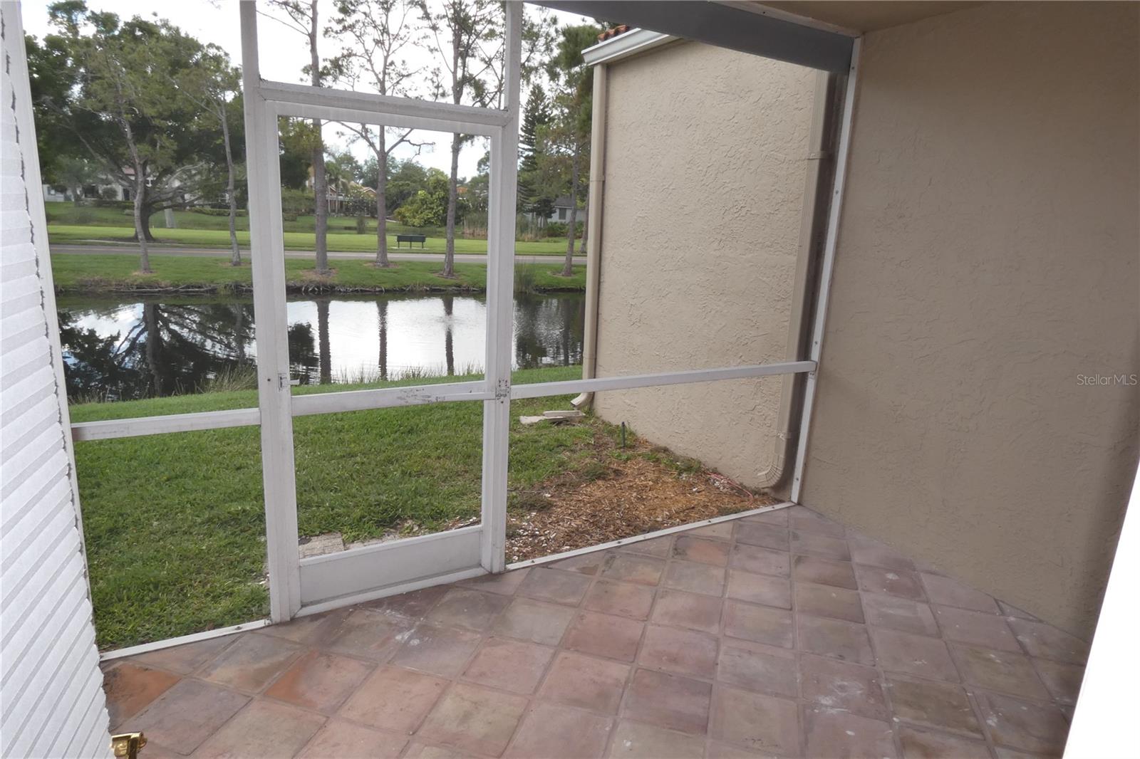 617 SEGOVIA CT NE, ST PETERSBURG, FL, 33703