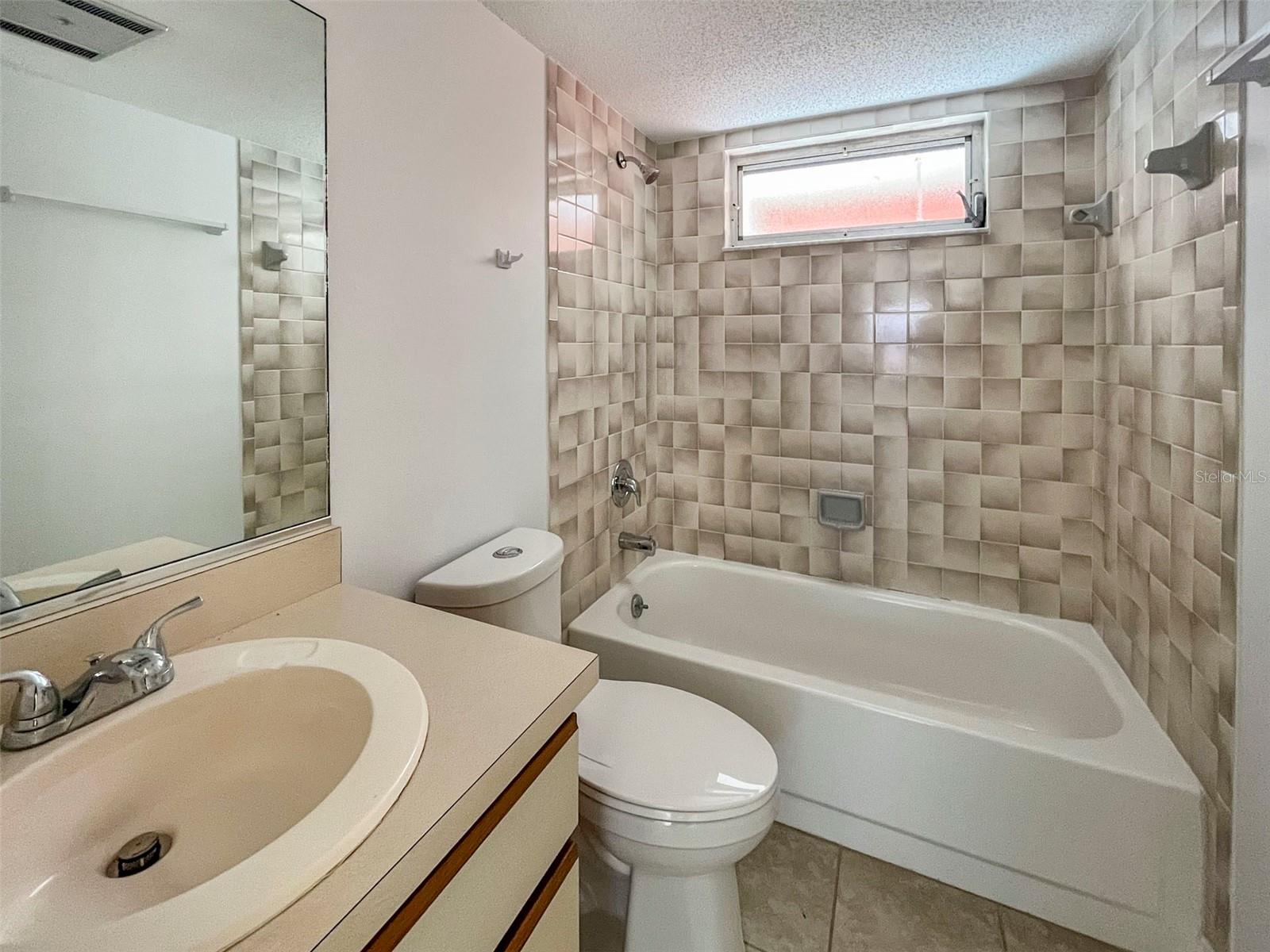 3957 PROCTOR RD, SARASOTA, FL, 34233