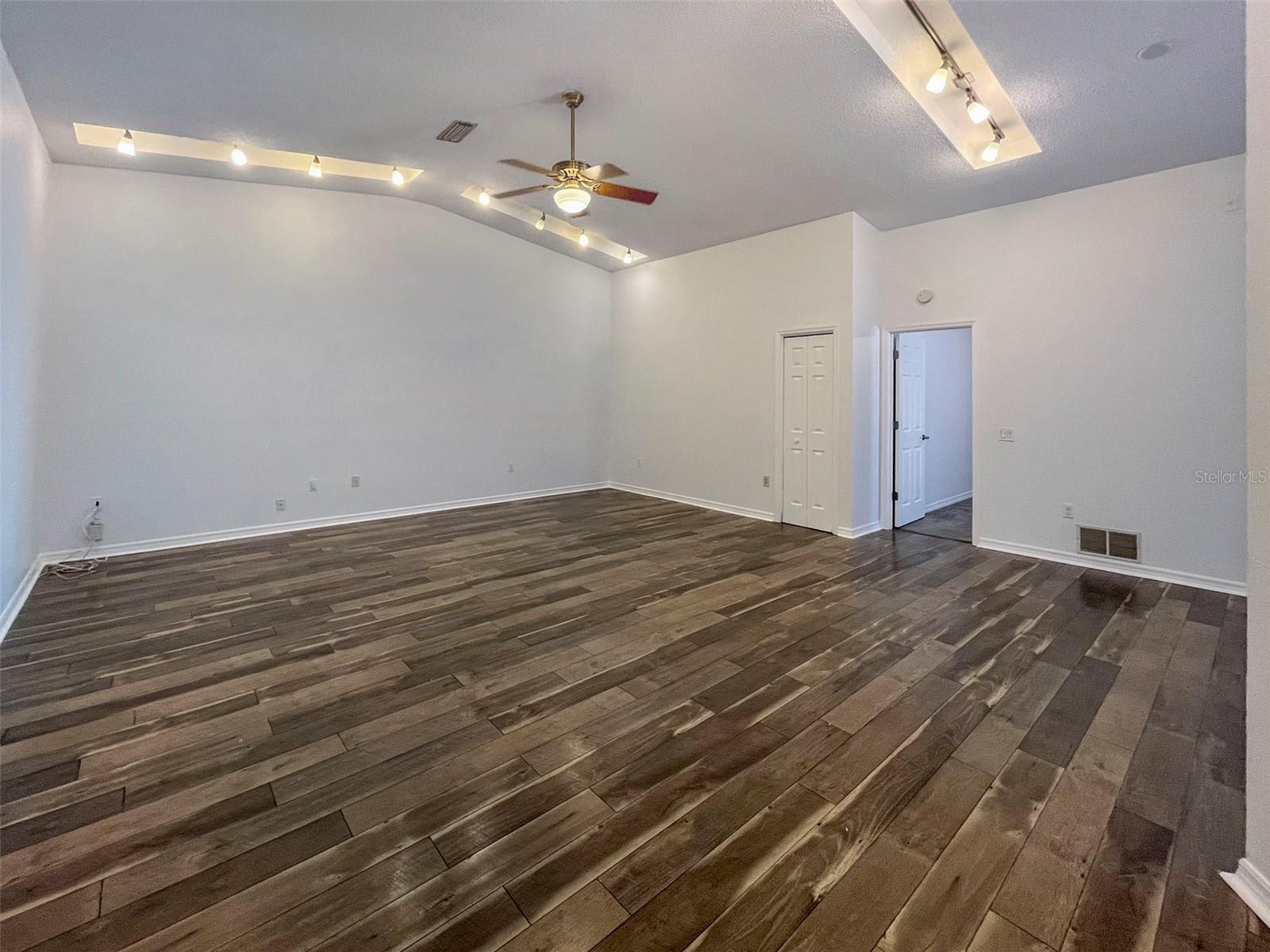 3957 PROCTOR RD, SARASOTA, FL, 34233