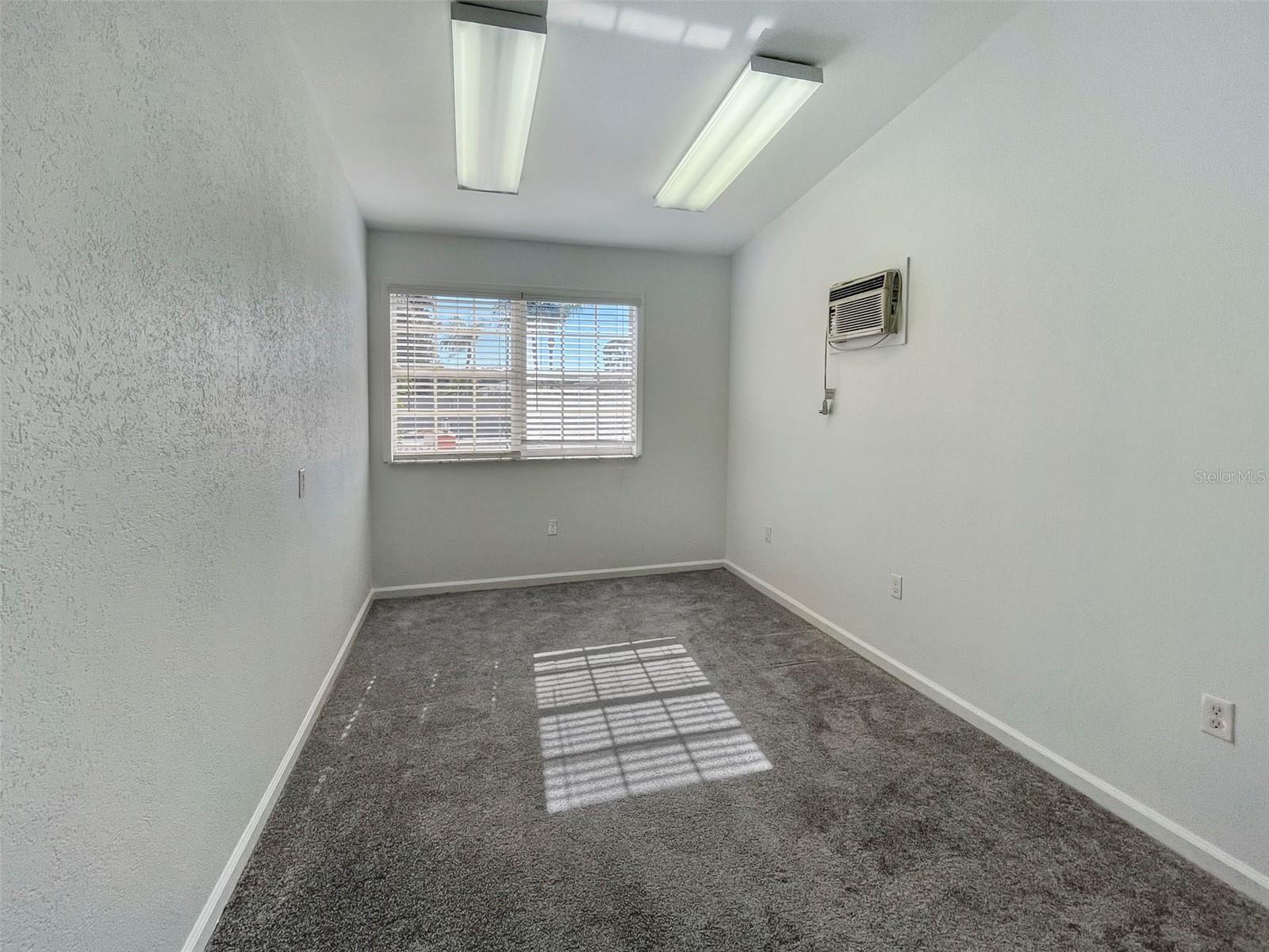 3957 PROCTOR RD, SARASOTA, FL, 34233