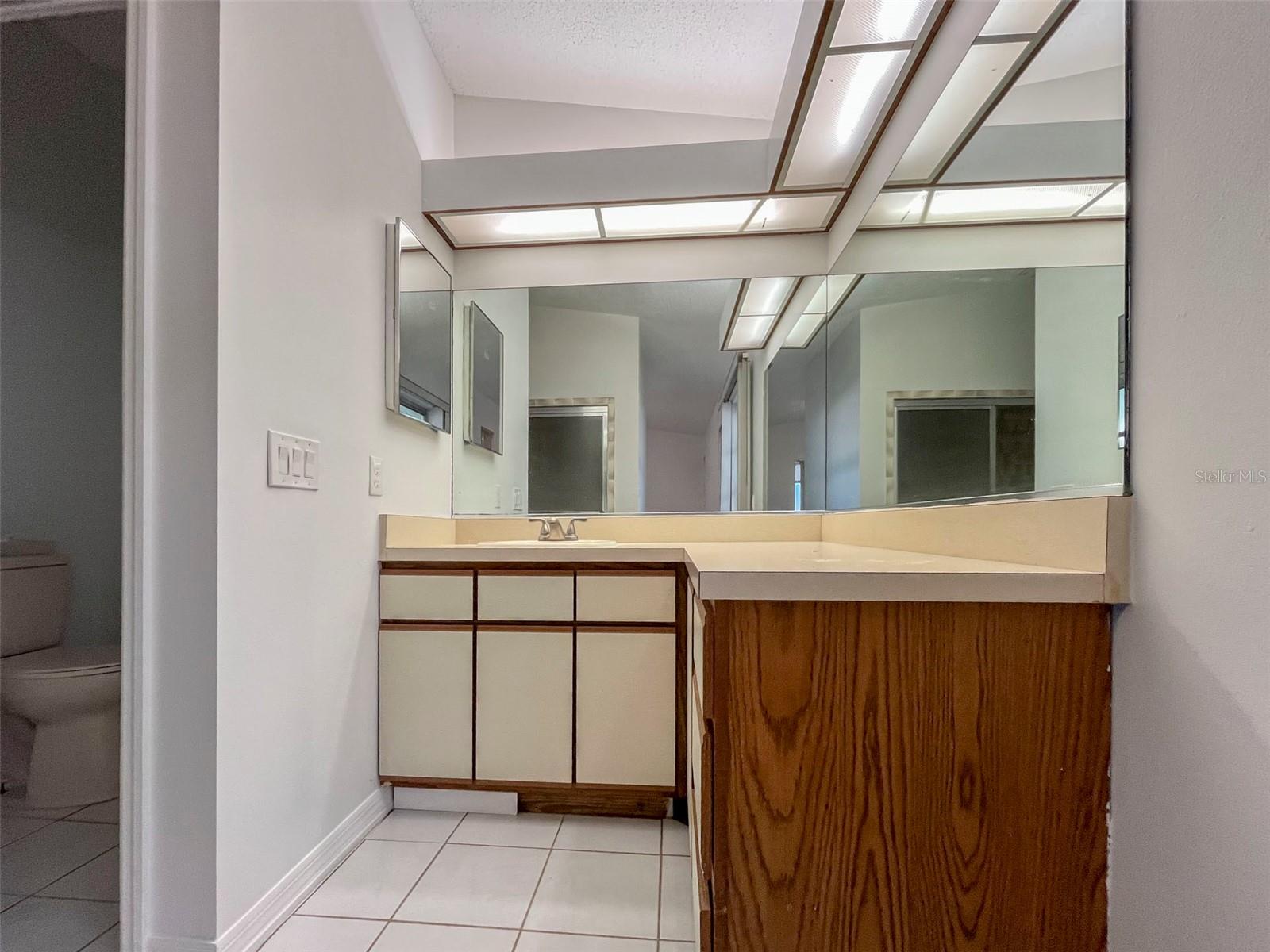 3957 PROCTOR RD, SARASOTA, FL, 34233
