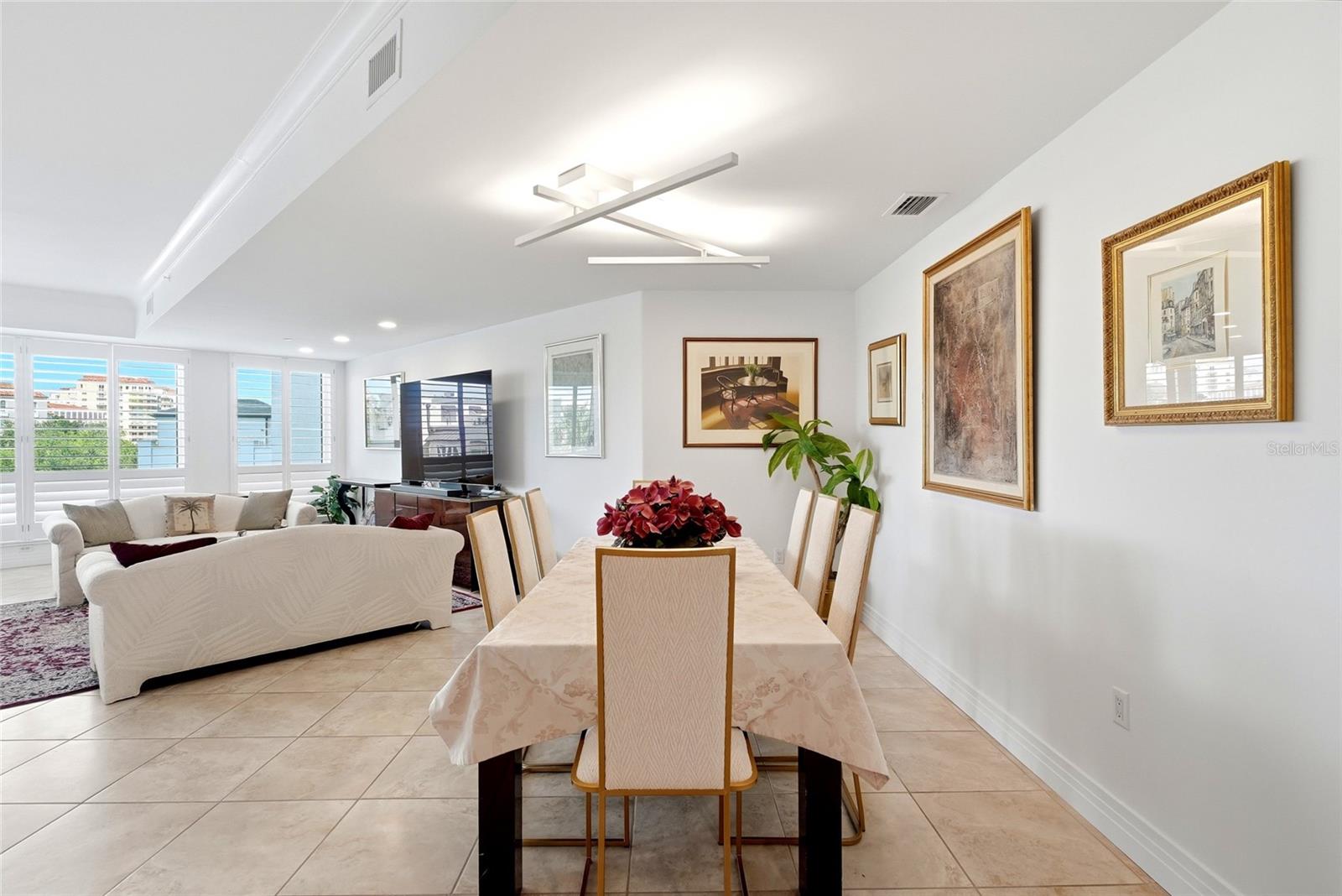 400 BEACH DR NE #401, ST PETERSBURG, FL, 33701