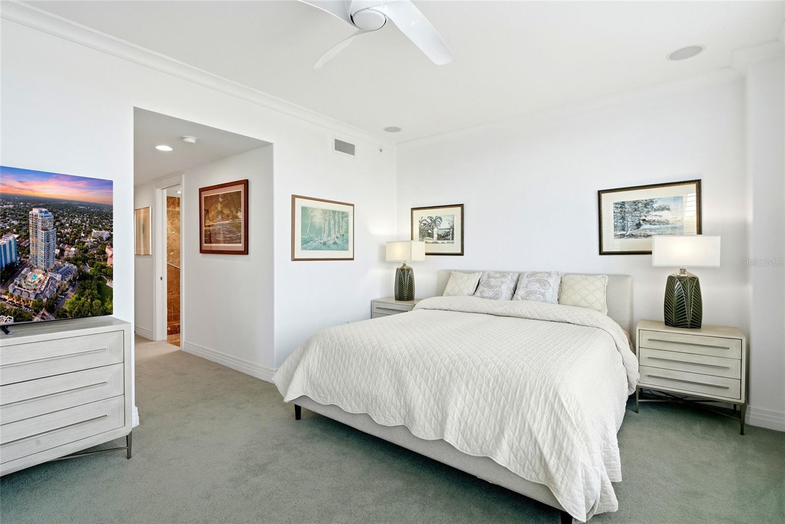 400 BEACH DR NE #401, ST PETERSBURG, FL, 33701