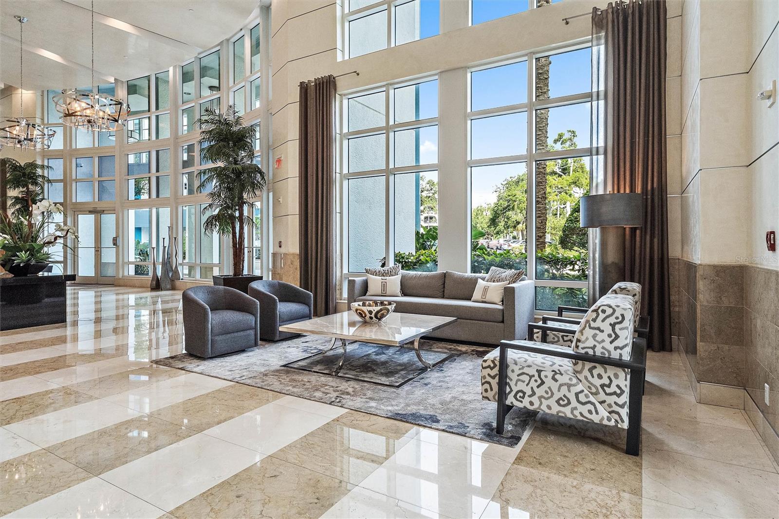 400 BEACH DR NE #401, ST PETERSBURG, FL, 33701