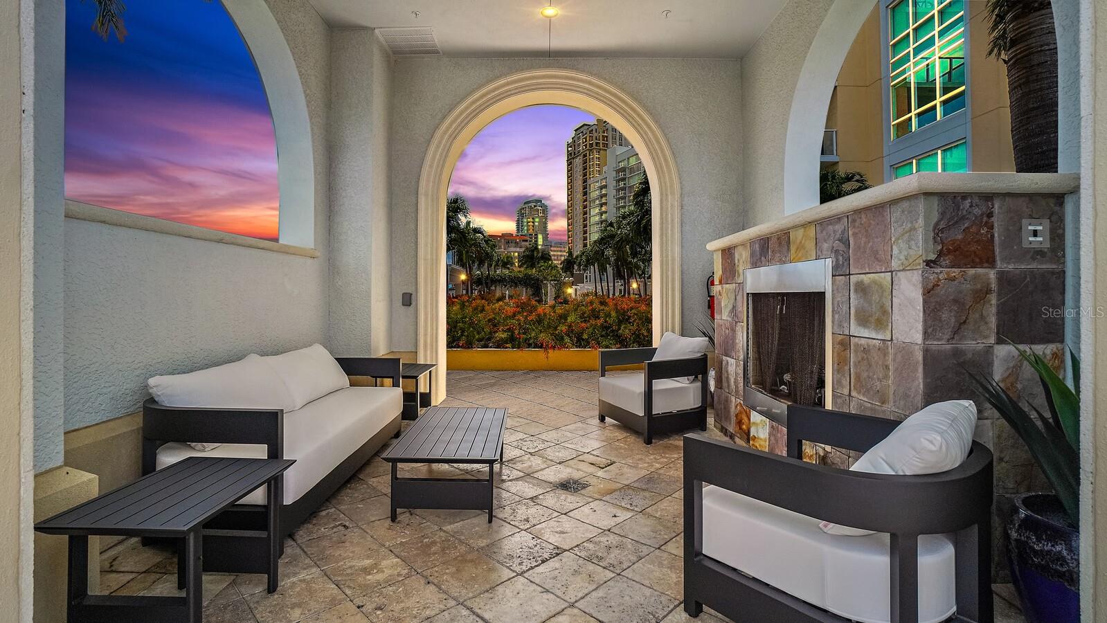 400 BEACH DR NE #401, ST PETERSBURG, FL, 33701