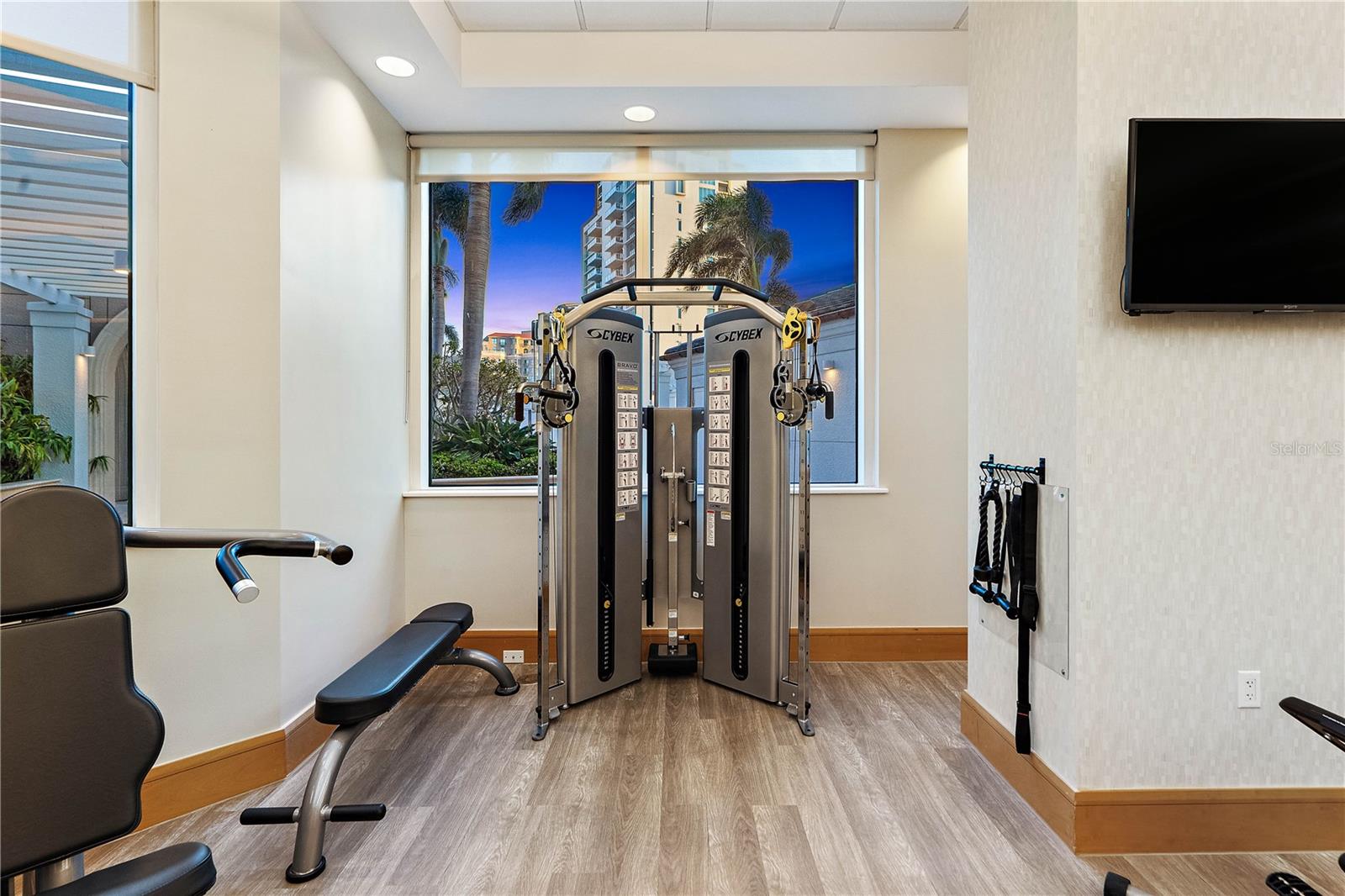 400 BEACH DR NE #401, ST PETERSBURG, FL, 33701