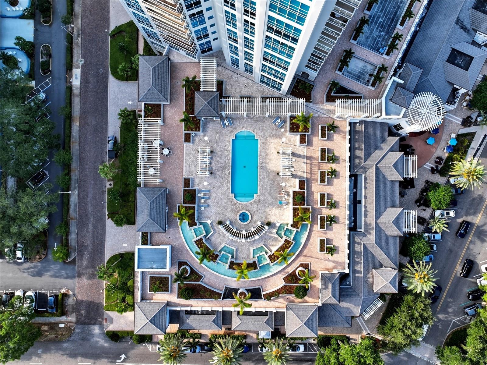 400 BEACH DR NE #401, ST PETERSBURG, FL, 33701