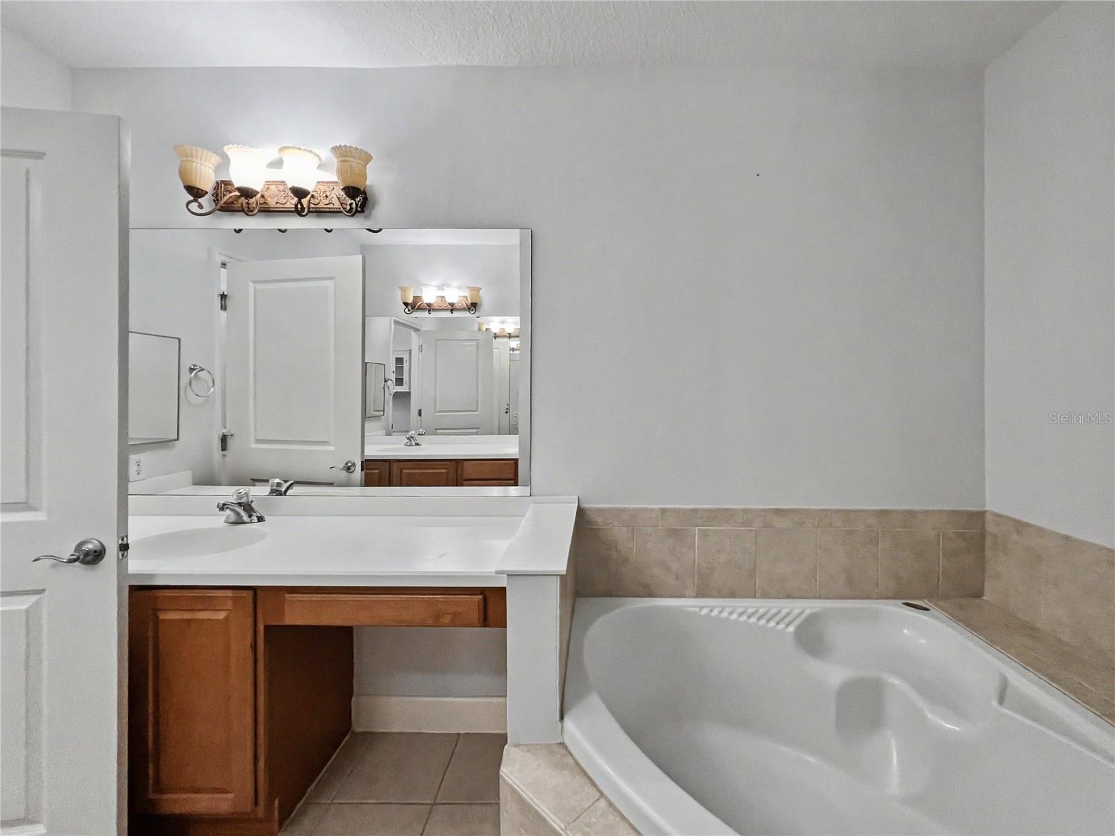 1230 WRIGHT CIR #108, CELEBRATION, FL, 34747