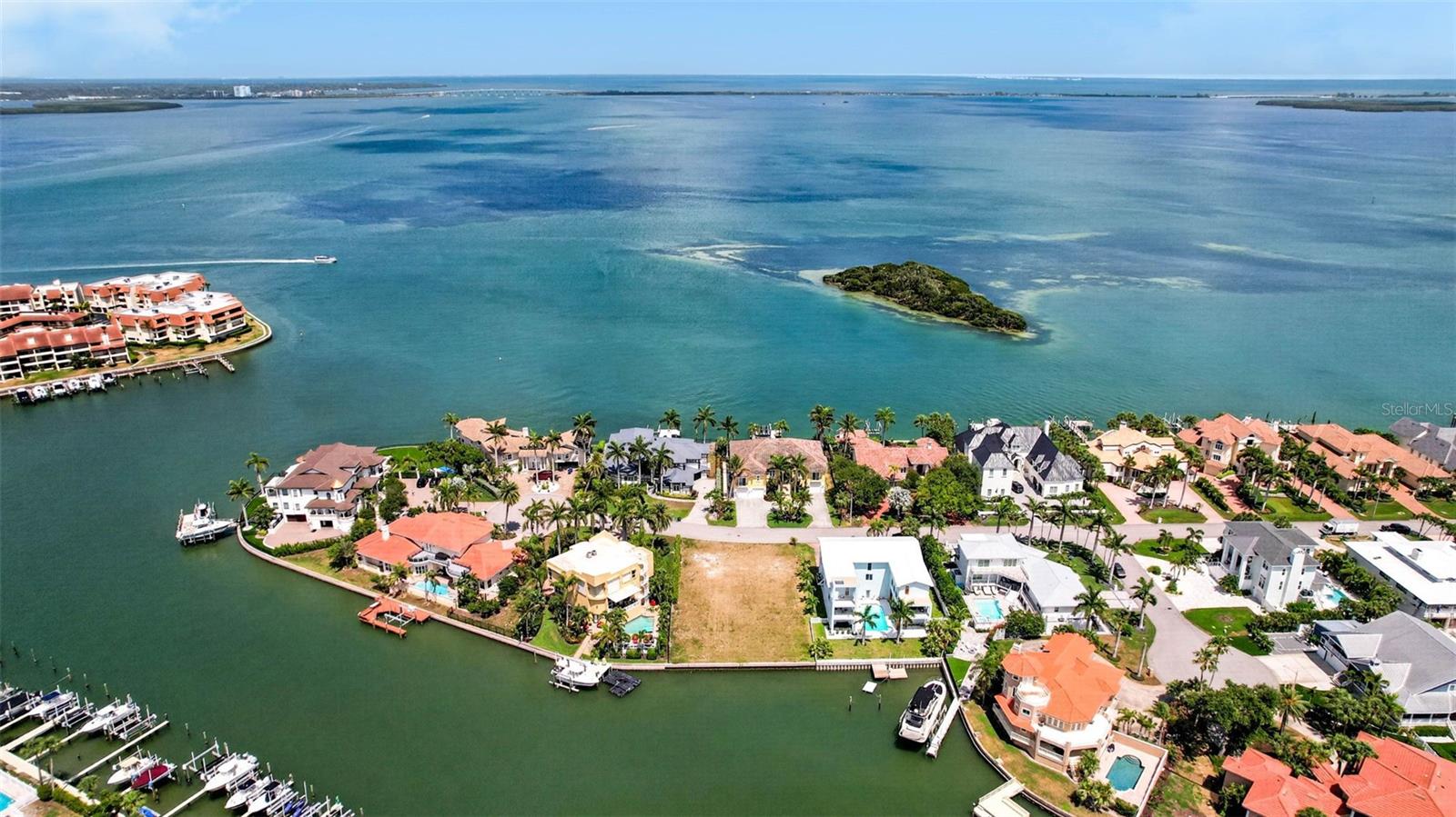 1 1ST AVE S, TIERRA VERDE, FL, 33715