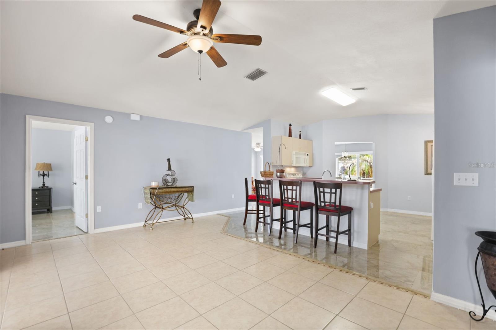 329 LAKE DAISY LOOP, WINTER HAVEN, FL, 33884