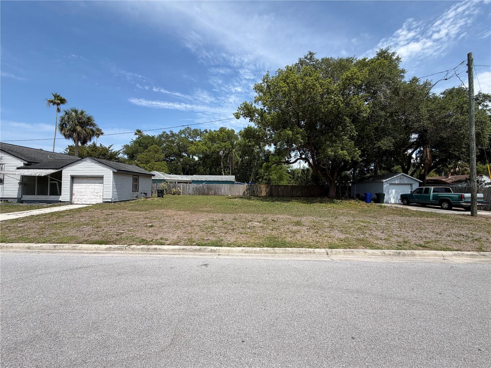 453 SAN SALVADOR DR, DUNEDIN, FL, 34698