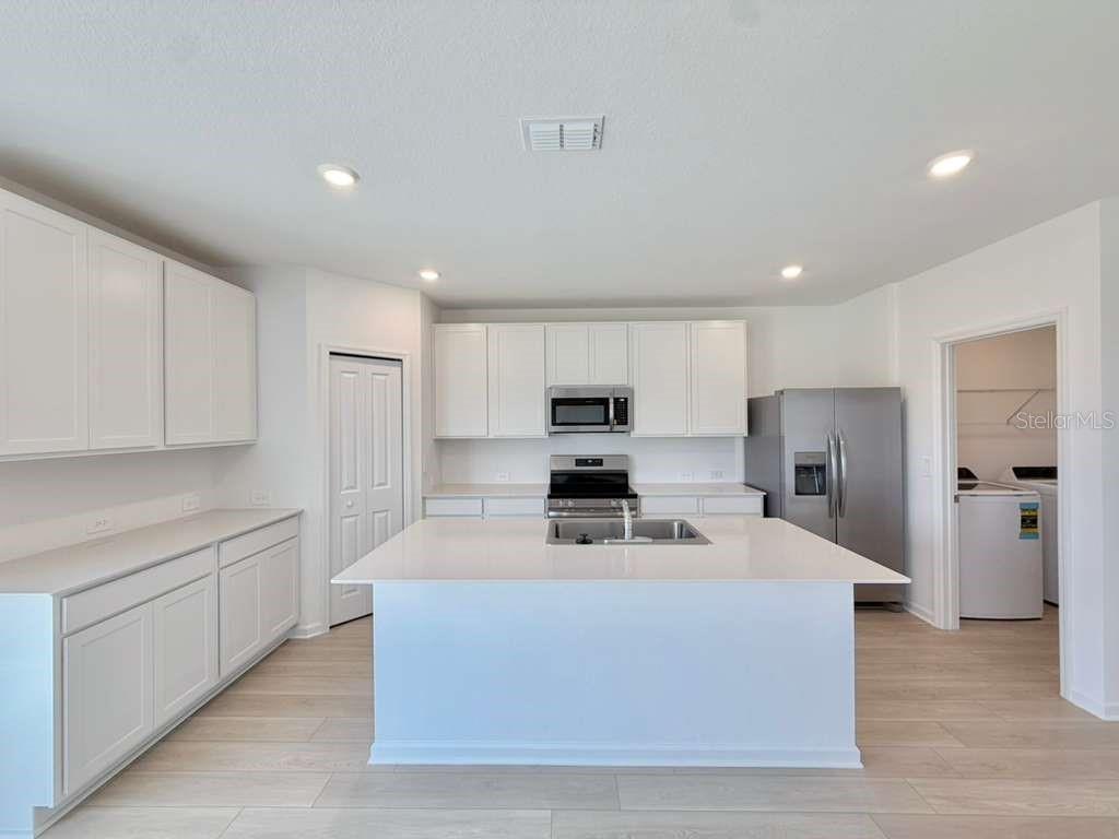 6472 DOMIZIO DR, WINTER HAVEN, FL, 33884