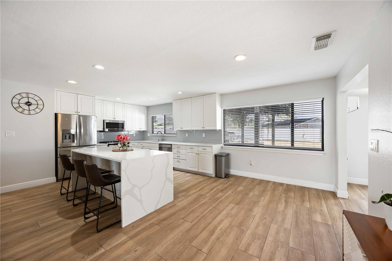6775 DENNISON AVE, NORTH PORT, FL, 34287