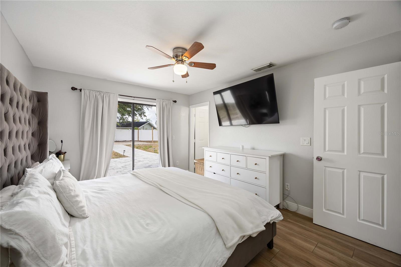 6775 DENNISON AVE, NORTH PORT, FL, 34287