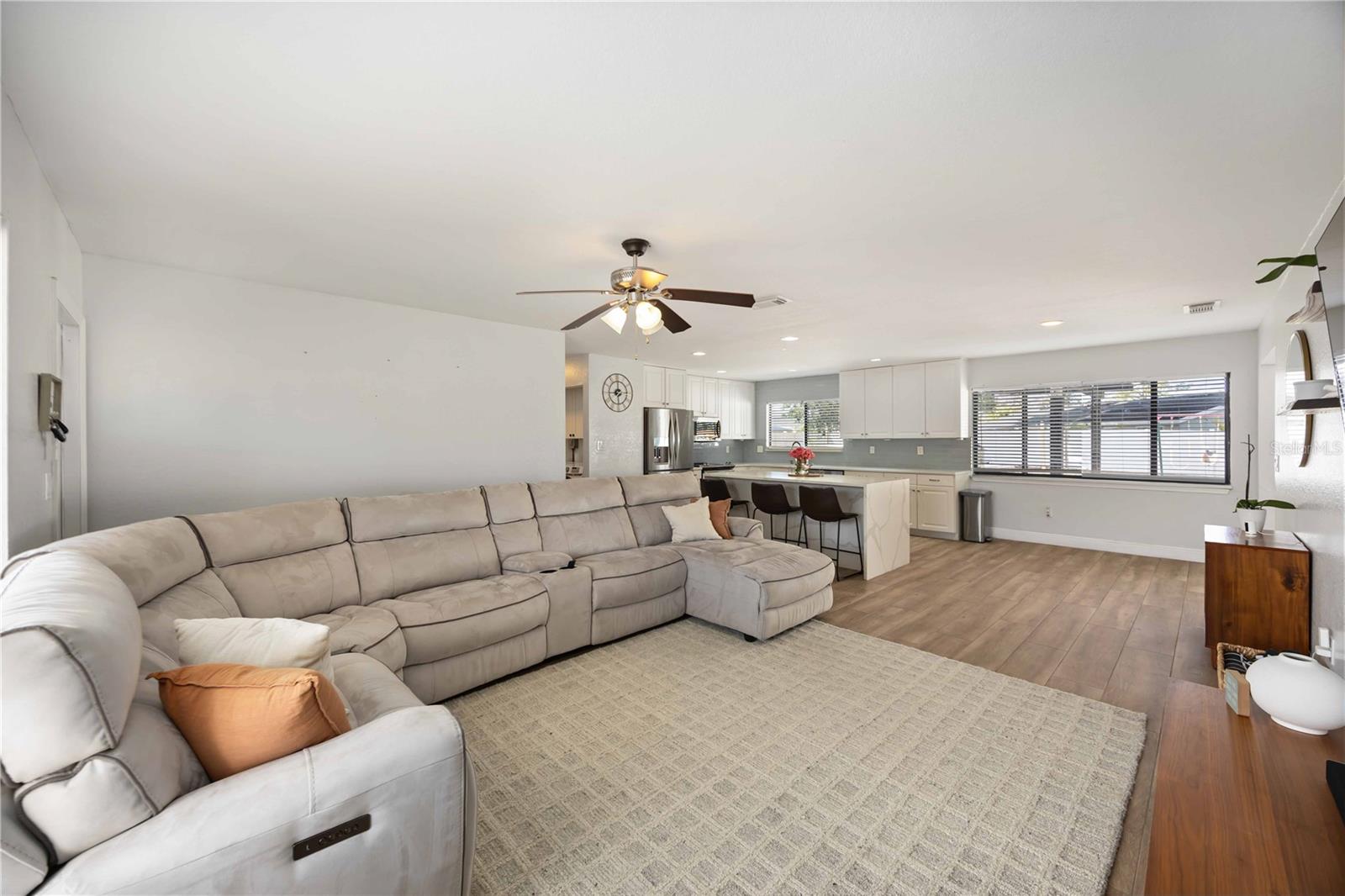 6775 DENNISON AVE, NORTH PORT, FL, 34287
