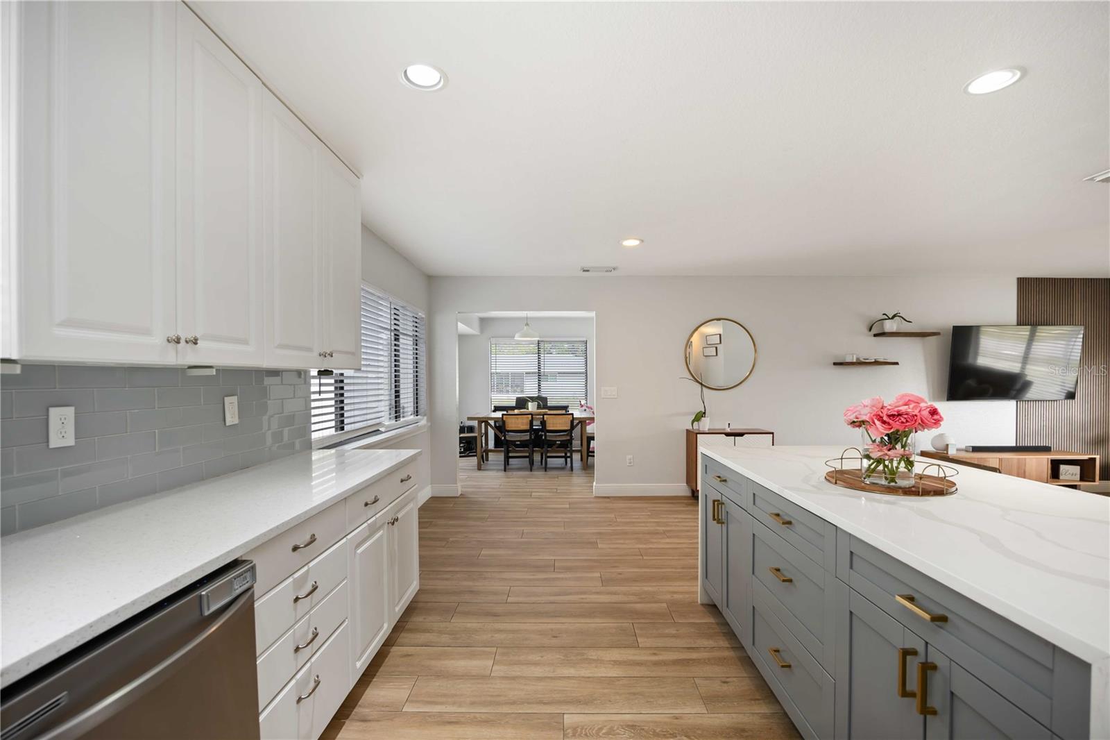 6775 DENNISON AVE, NORTH PORT, FL, 34287