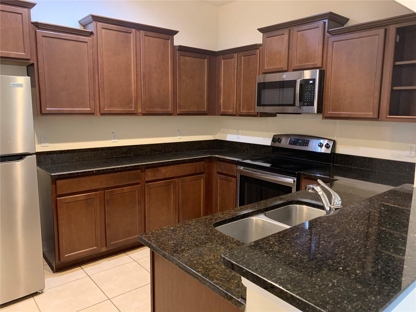 8140 SERENITY SPRINGS DR, WINDERMERE, FL, 34786