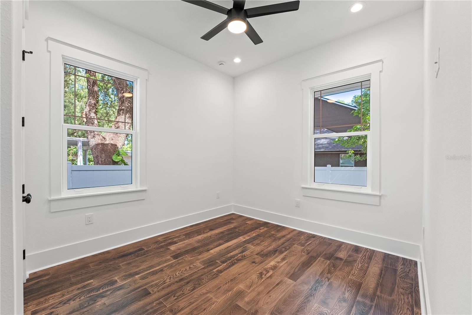 115 W HIAWATHA ST #1/2, TAMPA, FL, 33604