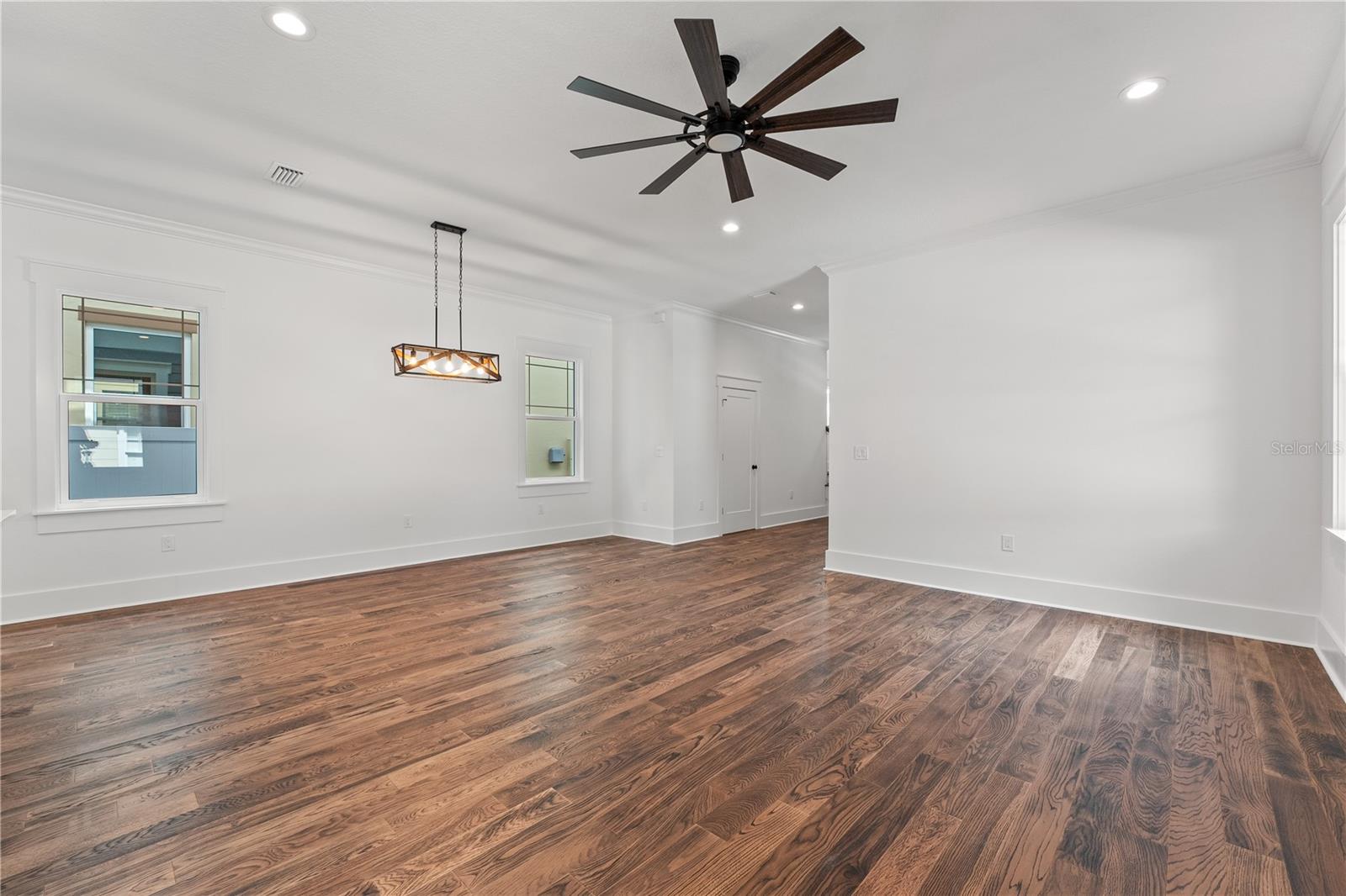 115 W HIAWATHA ST #1/2, TAMPA, FL, 33604
