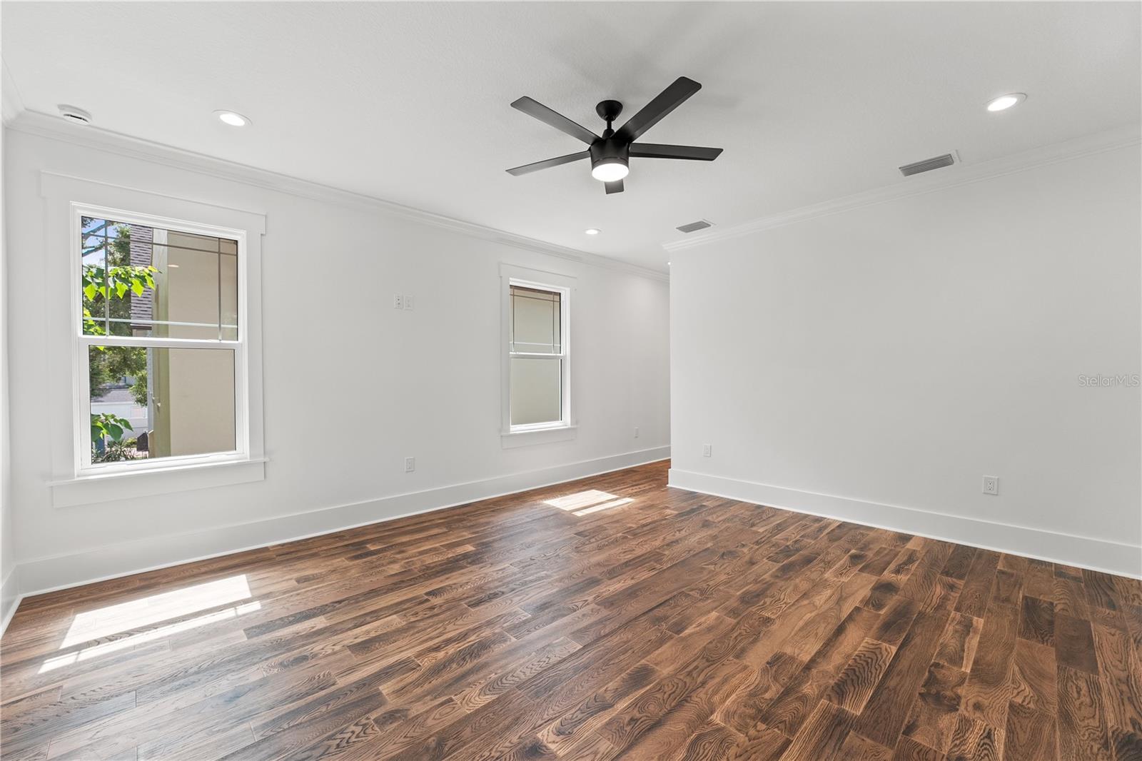 115 W HIAWATHA ST #1/2, TAMPA, FL, 33604