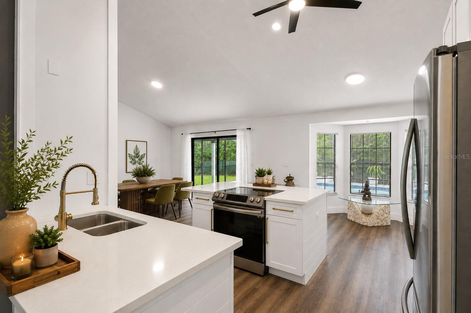1012 WILLA LAKE CIR, OVIEDO, FL, 32765