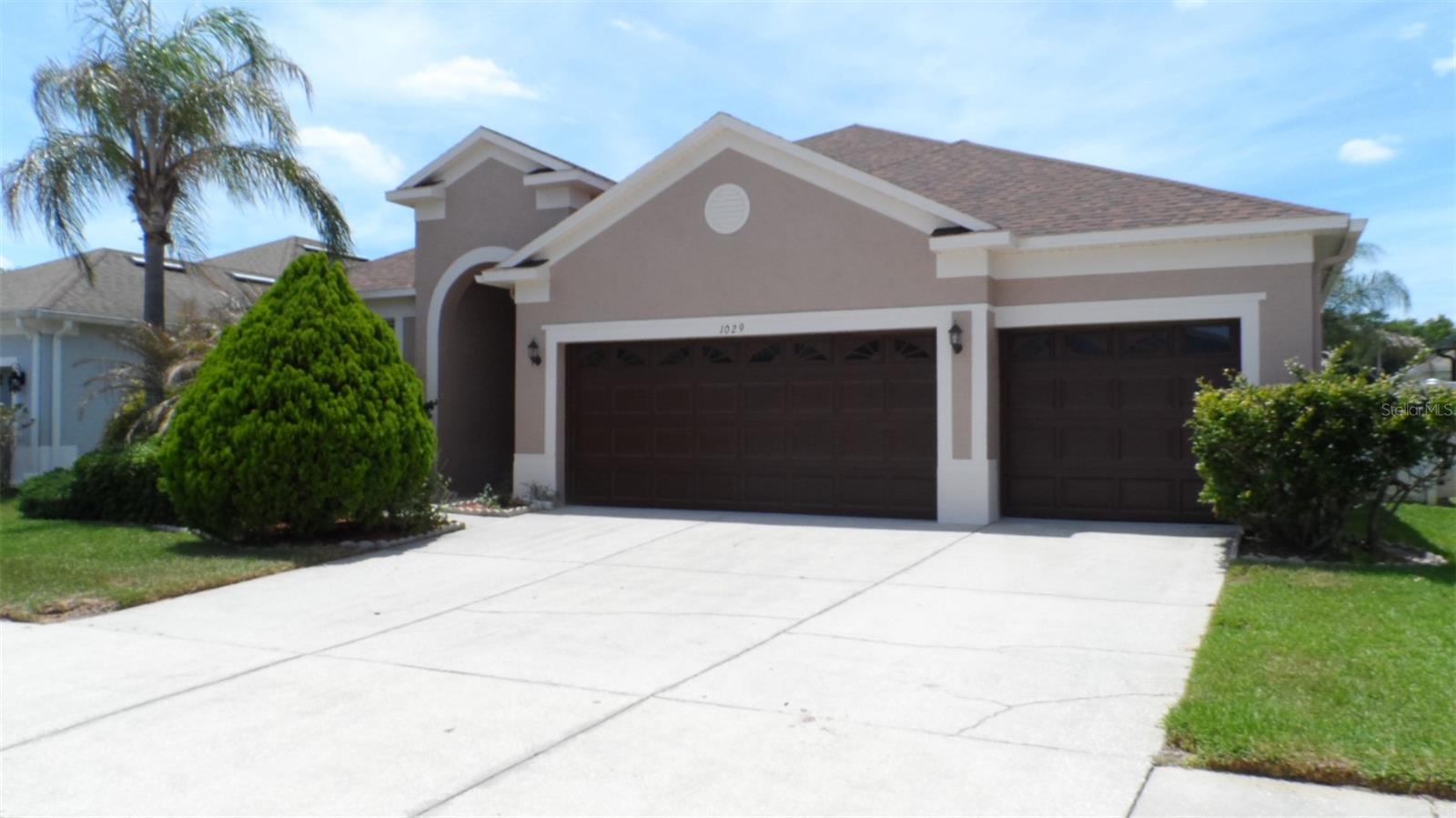 1029 MILLEBOURNE WAY, WESLEY CHAPEL, FL, 33543
