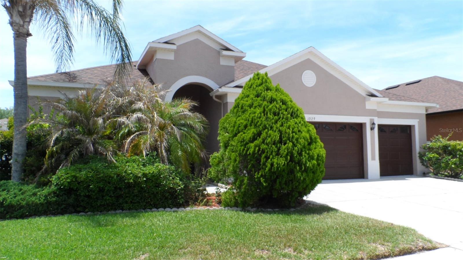 1029 MILLEBOURNE WAY, WESLEY CHAPEL, FL, 33543
