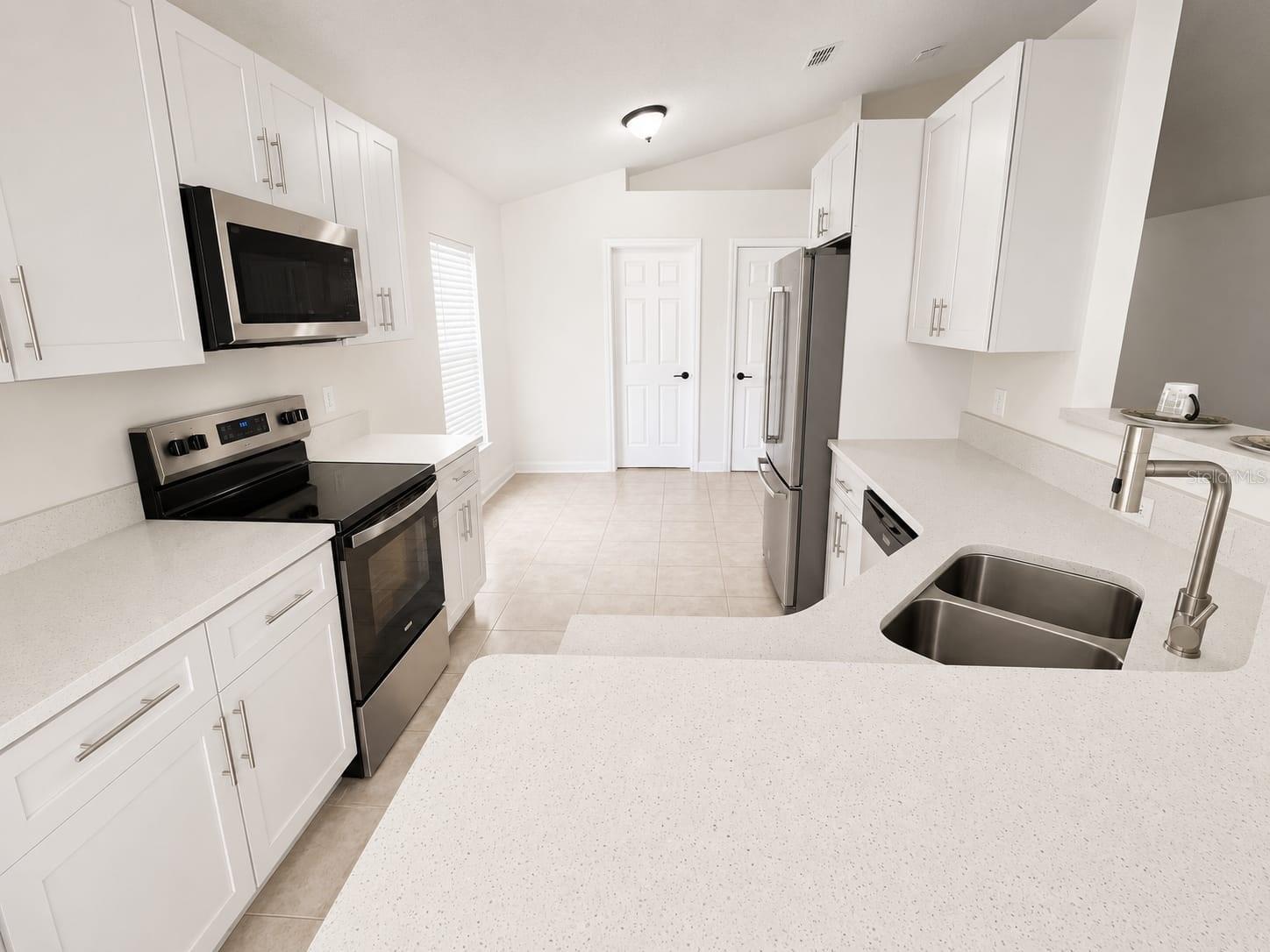 210 FAIRFIELD DR, SANFORD, FL, 32771