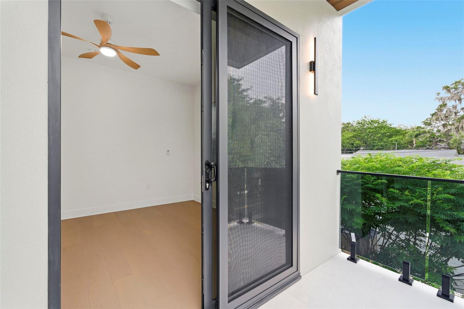 1090 MAIN ST, SAFETY HARBOR, FL, 34695