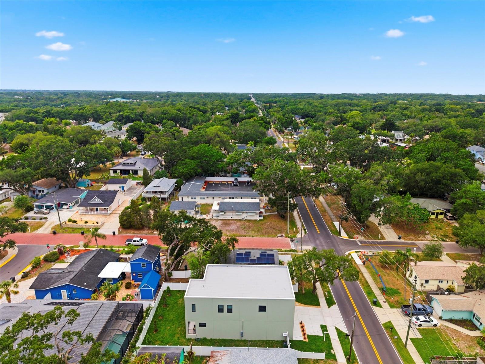 1090 MAIN ST, SAFETY HARBOR, FL, 34695