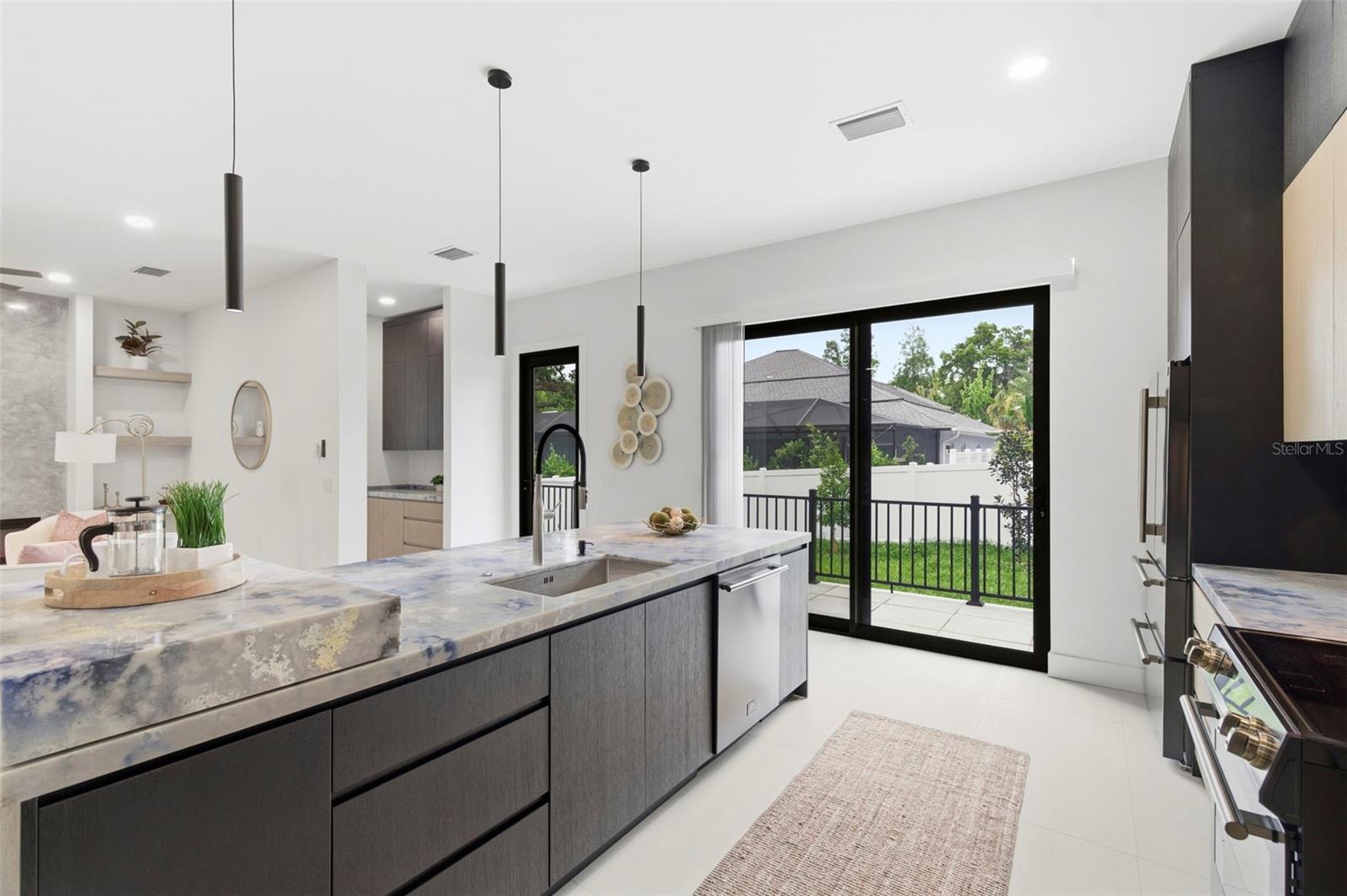 1090 MAIN ST, SAFETY HARBOR, FL, 34695