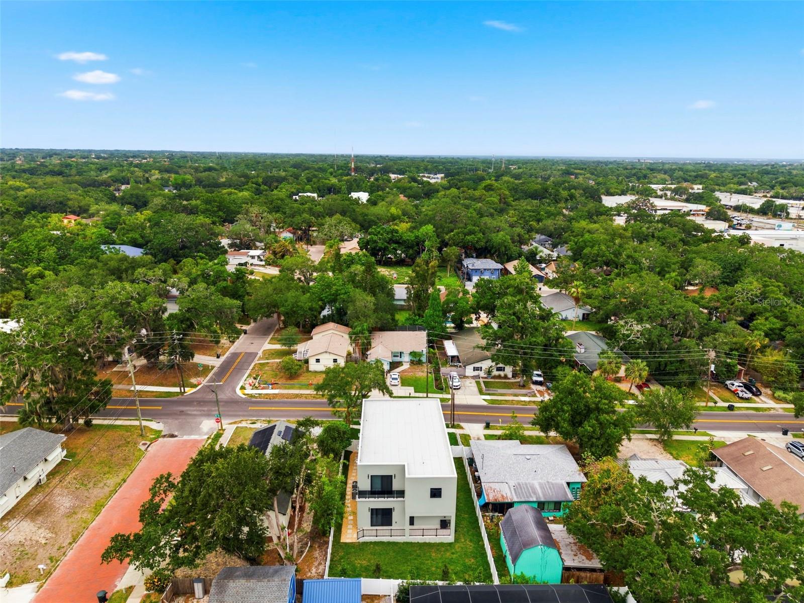 1090 MAIN ST, SAFETY HARBOR, FL, 34695