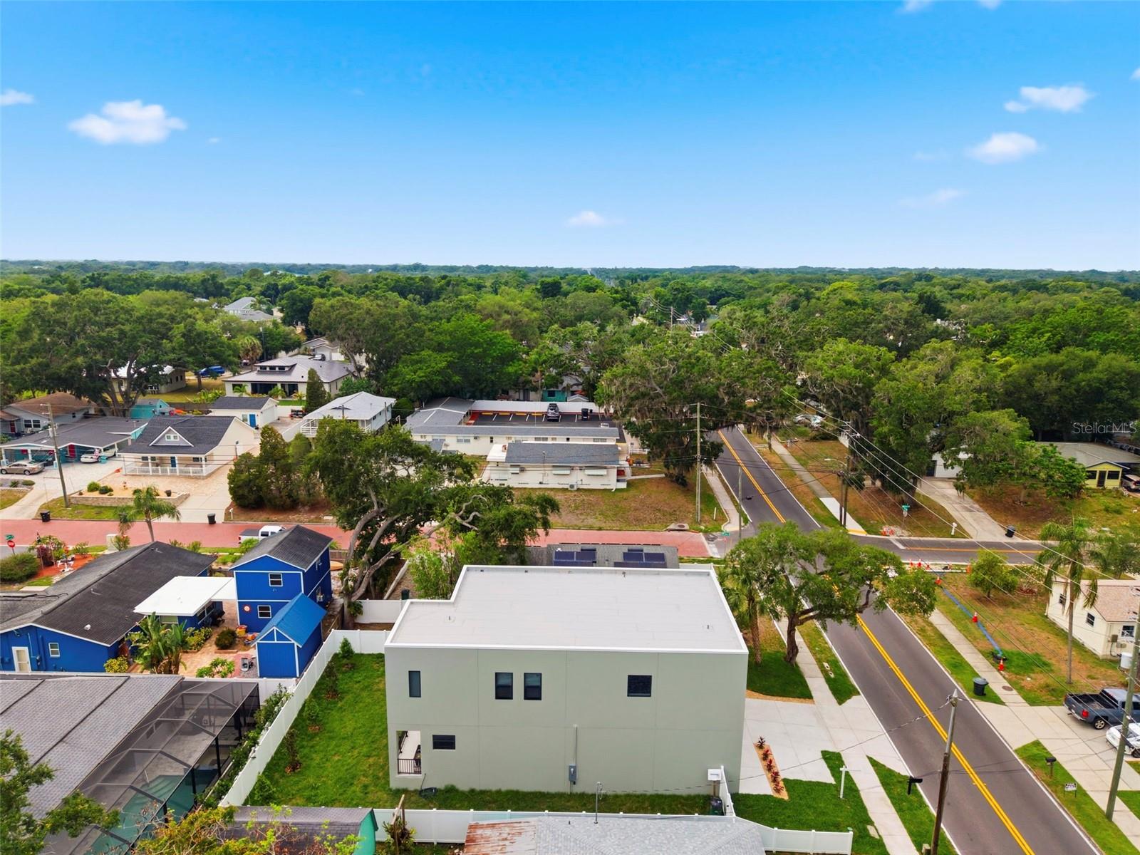 1090 MAIN ST, SAFETY HARBOR, FL, 34695