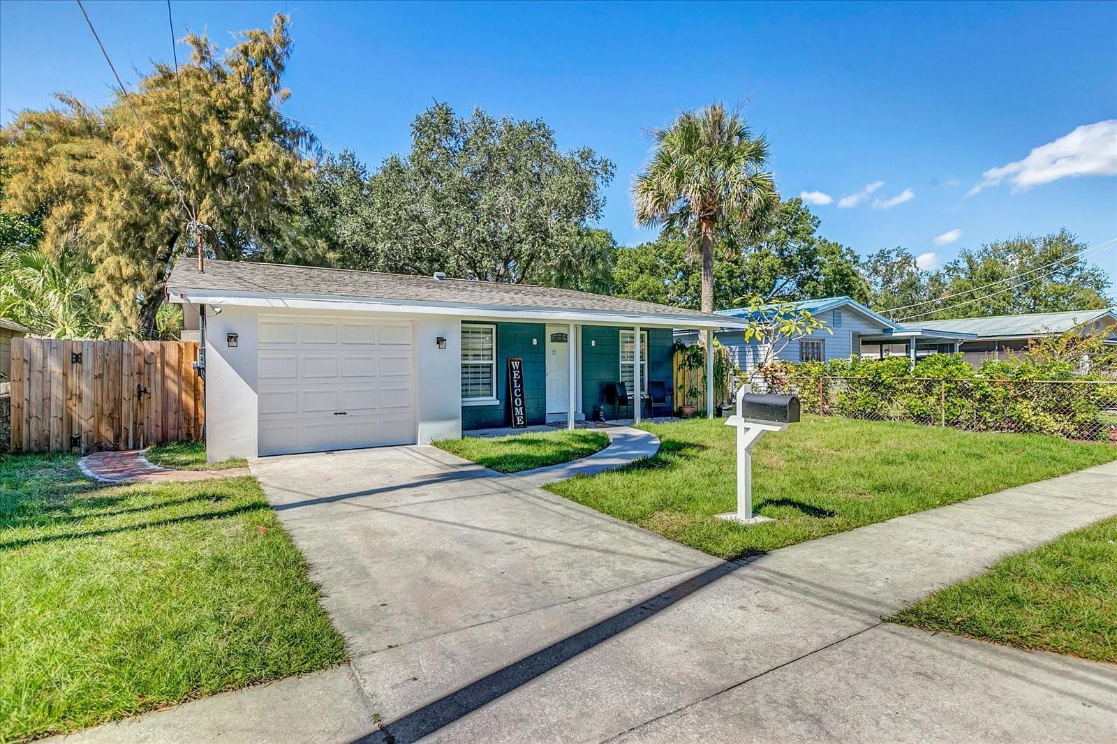 6711 S CORTEZ ST, TAMPA, FL, 33616