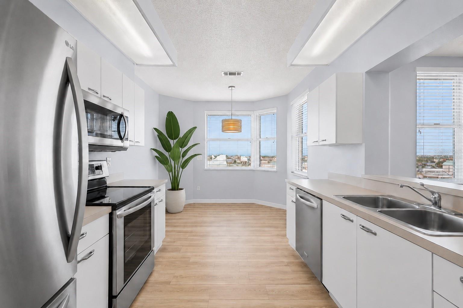 7963 SAILBOAT KEY BLVD S #PH801, SOUTH PASADENA, FL, 33707