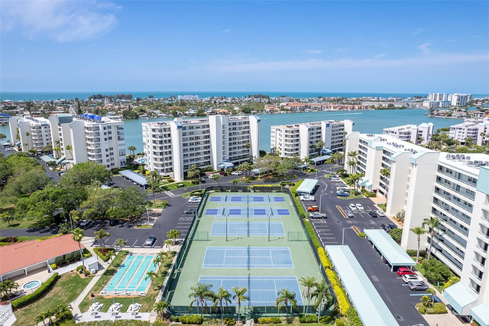 7963 SAILBOAT KEY BLVD S #PH801, SOUTH PASADENA, FL, 33707