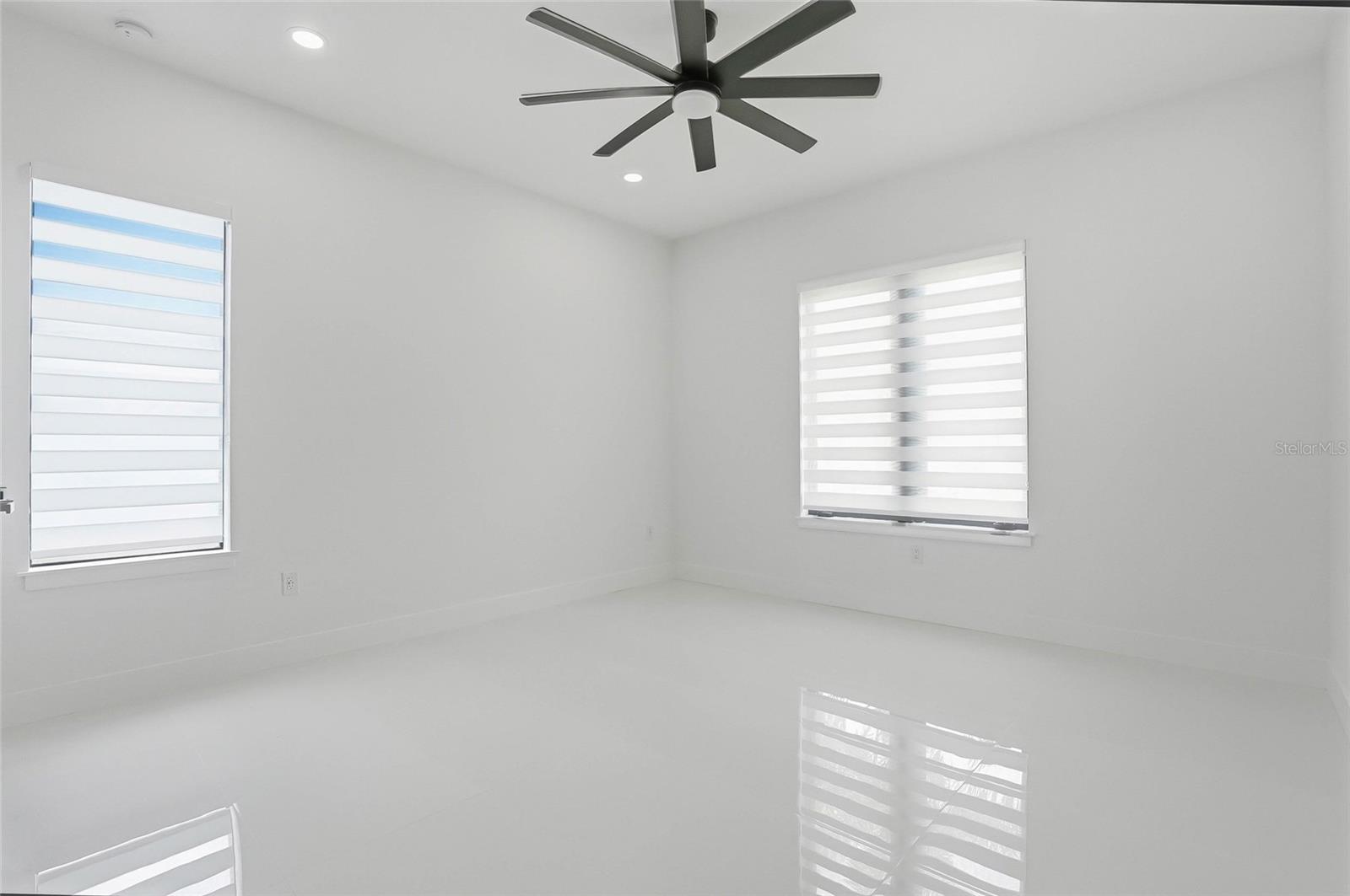 7013 N CLEARVIEW AVE, TAMPA, FL, 33614