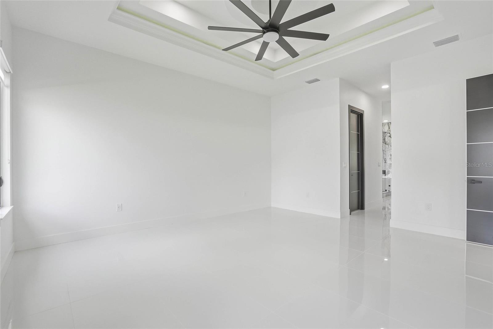 7013 N CLEARVIEW AVE, TAMPA, FL, 33614